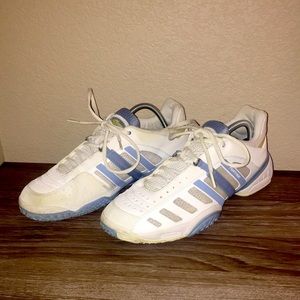 Men’s Adidas feather sneakers size 9 1/2